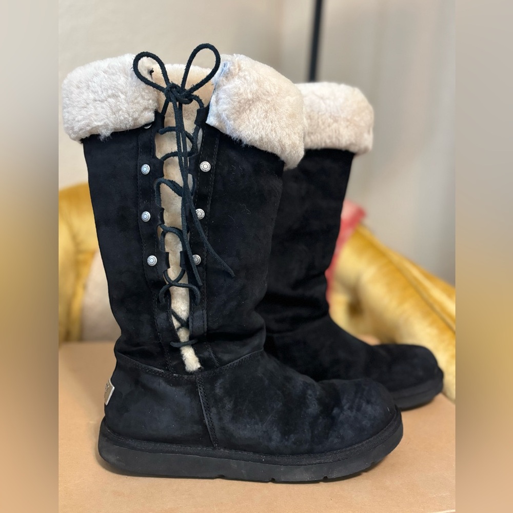 Ugg Upside black lace up boots